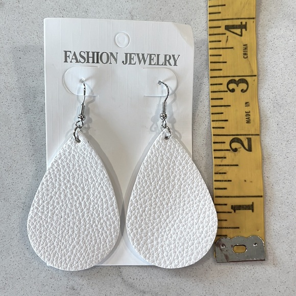 White faux leather 2” dangle earrings - NWT! - Picture 6 of 6